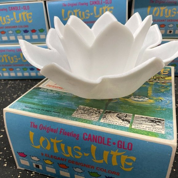 4 Vtg Lotus Lite Candle Glo Floating Pool Candles Tiki MCM Red Orange Blue White - Picture 9 of 11